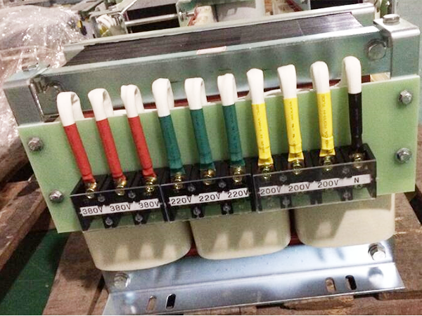 自耦变压器 机床控制...