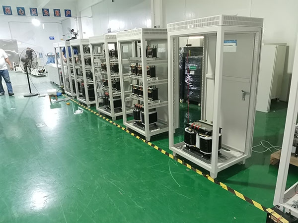 数控无触点稳压器